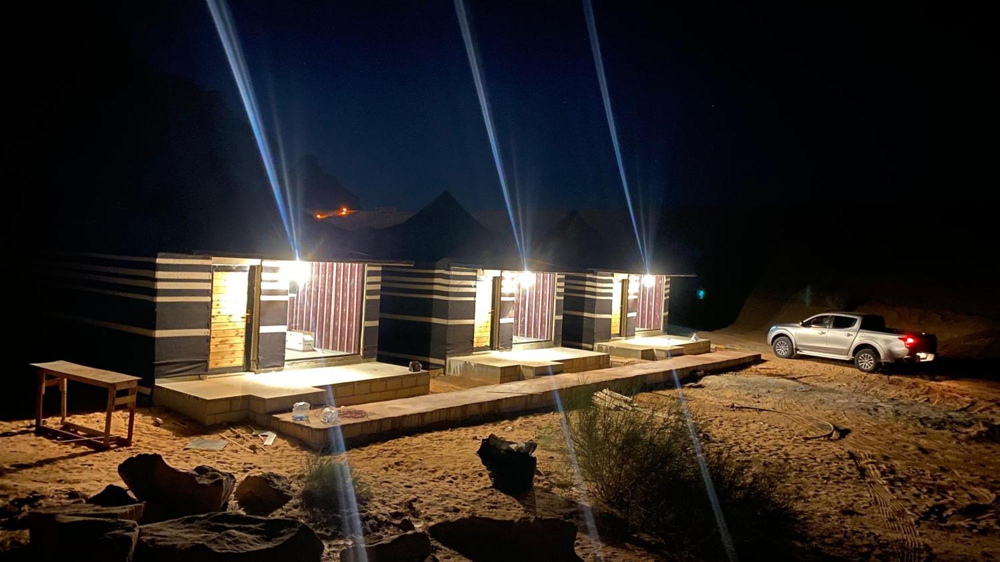 Arena Desert Camp & Adventurers 瓦迪拉姆 外观 照片